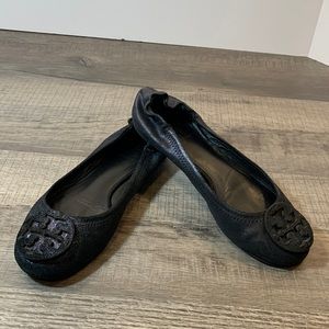 Tory Burch navy iridescent flats size 6